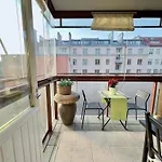 Fabulous Central Apartment Helsinki